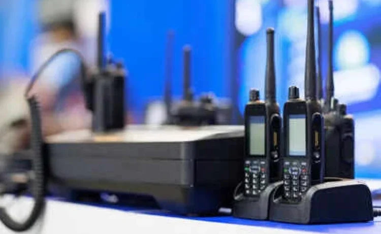 Collection of Select the best portable two-way radio in a gallery layout