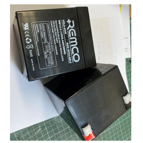 Collection of Chiayo C1000BATT 12v 5.0AH Rechargeable Battery for C1000 and StagePro Side in a gallery layout