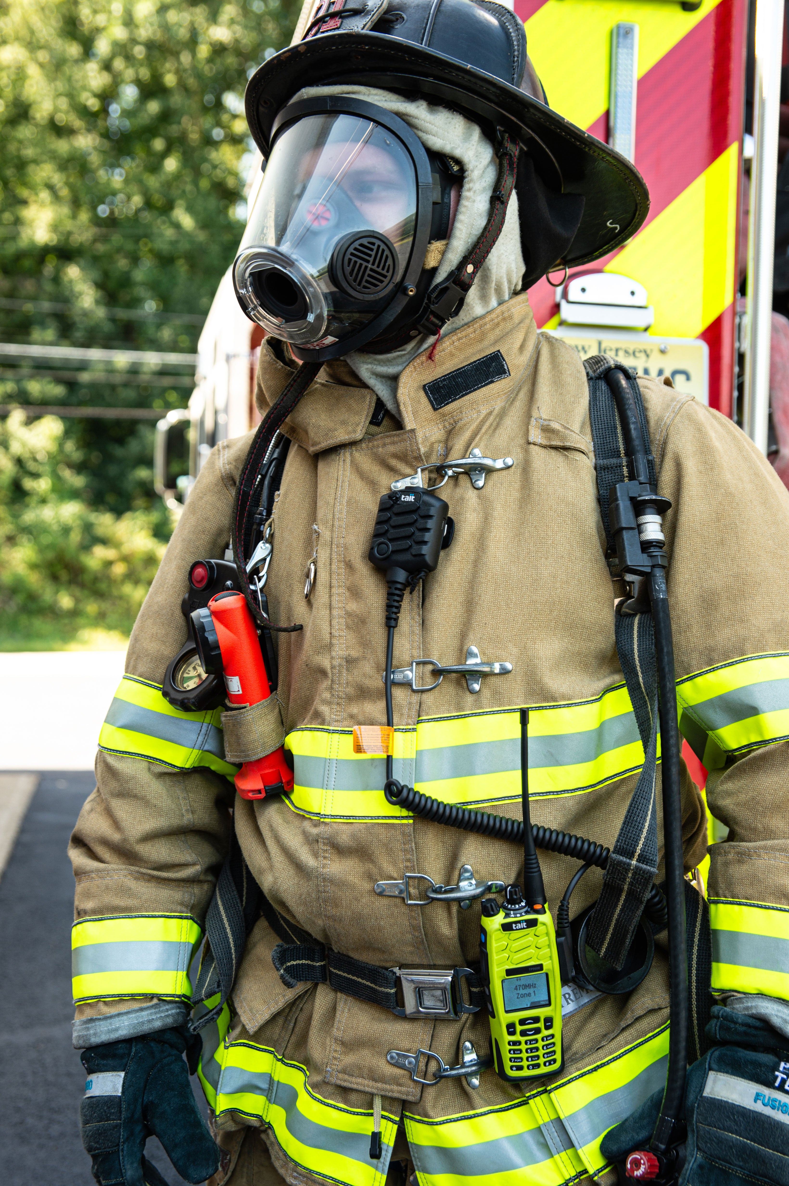tait tp9600 TSM4 fire fighter in action